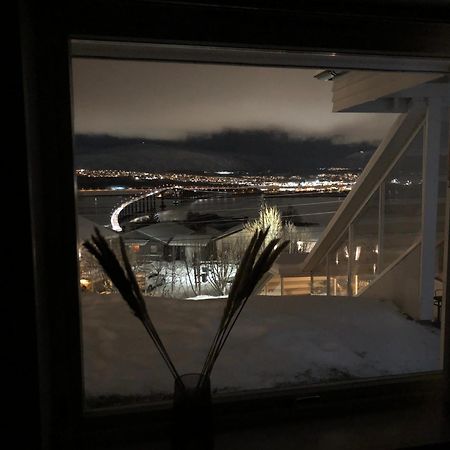 Moderne Og Trivelig Leilighet, Med Unik Utsikt Apartamento Tromsø Exterior foto