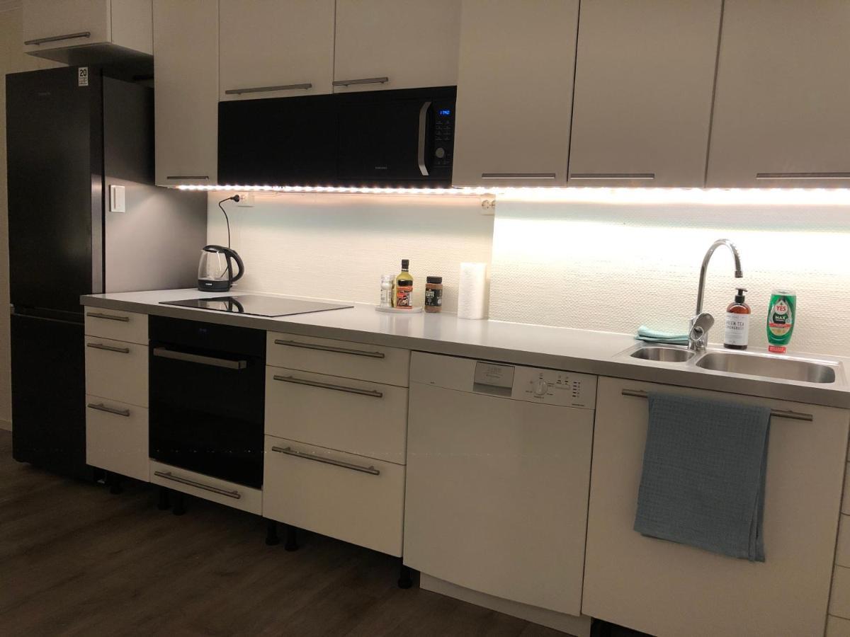Moderne Og Trivelig Leilighet, Med Unik Utsikt Tromsø Exterior foto