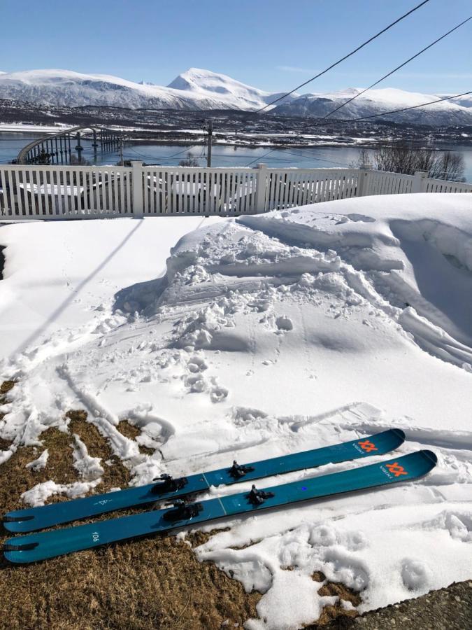 Moderne Og Trivelig Leilighet, Med Unik Utsikt Apartamento Tromsø Exterior foto