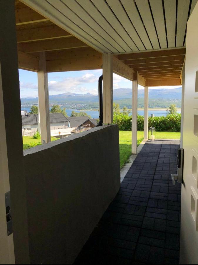 Moderne Og Trivelig Leilighet, Med Unik Utsikt Apartamento Tromsø Exterior foto