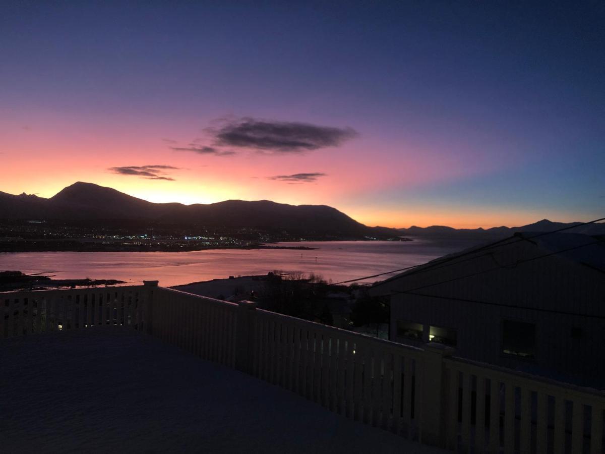 Moderne Og Trivelig Leilighet, Med Unik Utsikt Apartamento Tromsø Exterior foto