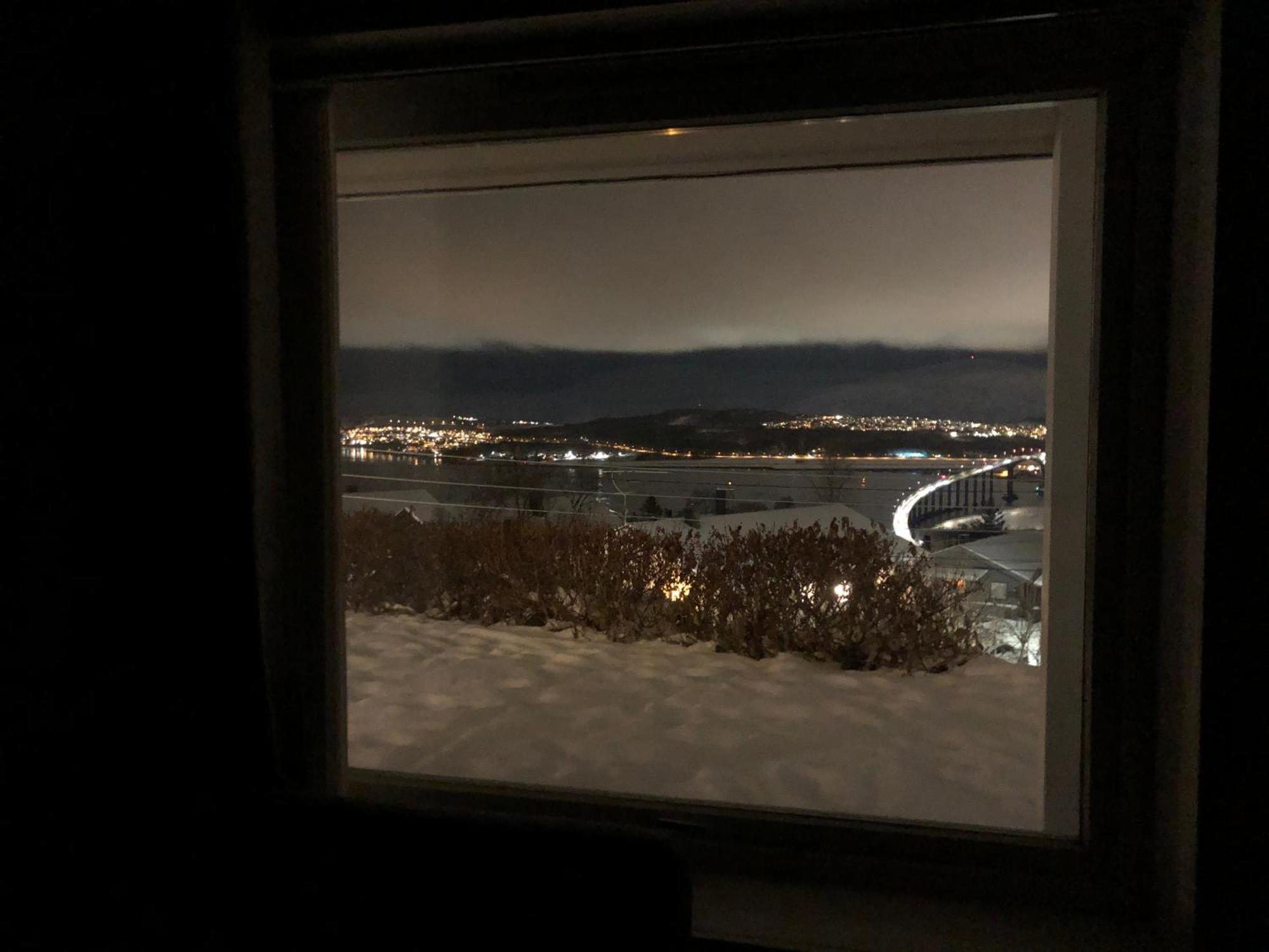 Moderne Og Trivelig Leilighet, Med Unik Utsikt Tromsø Exterior foto